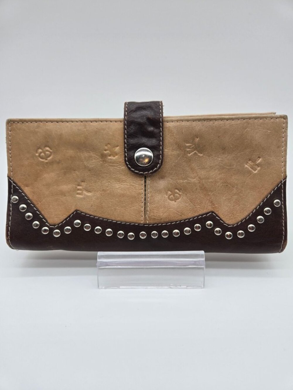 Trenditions Tan Brown Leather Embossed Rivet Phone Clutch Wallet